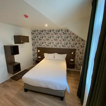 Mayrena Restaurant Hotel 3*