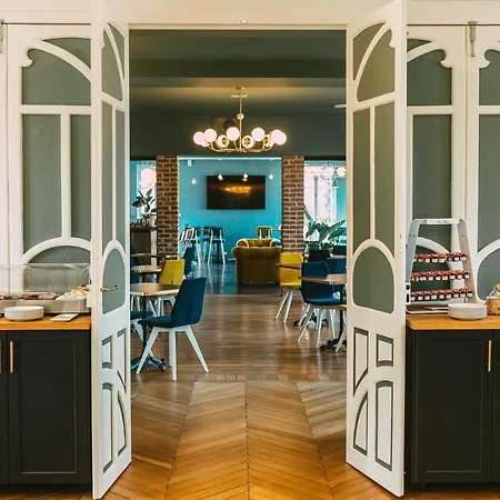 Mayrena Restaurant Hotel