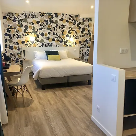 Mayrena Restaurant Hotel