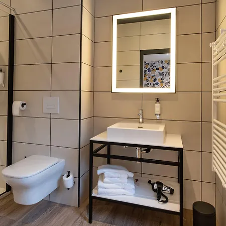 Mayrena Restaurant Eu (Sekwana Nadmorska)