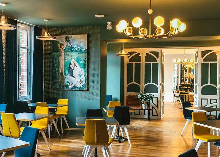 Mayrena Restaurant 3*