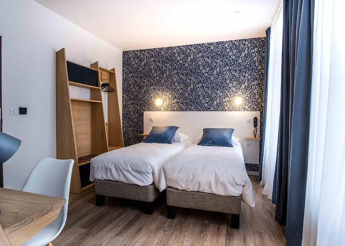 Mayrena Restaurant Hotel 3*