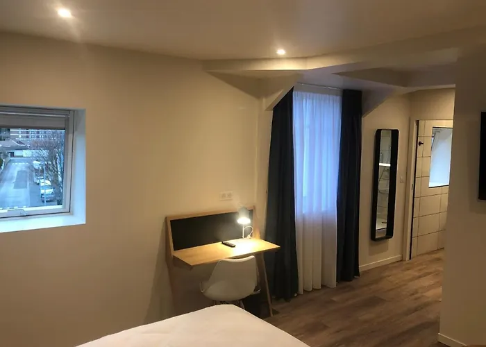 Mayrena Restaurant 3*